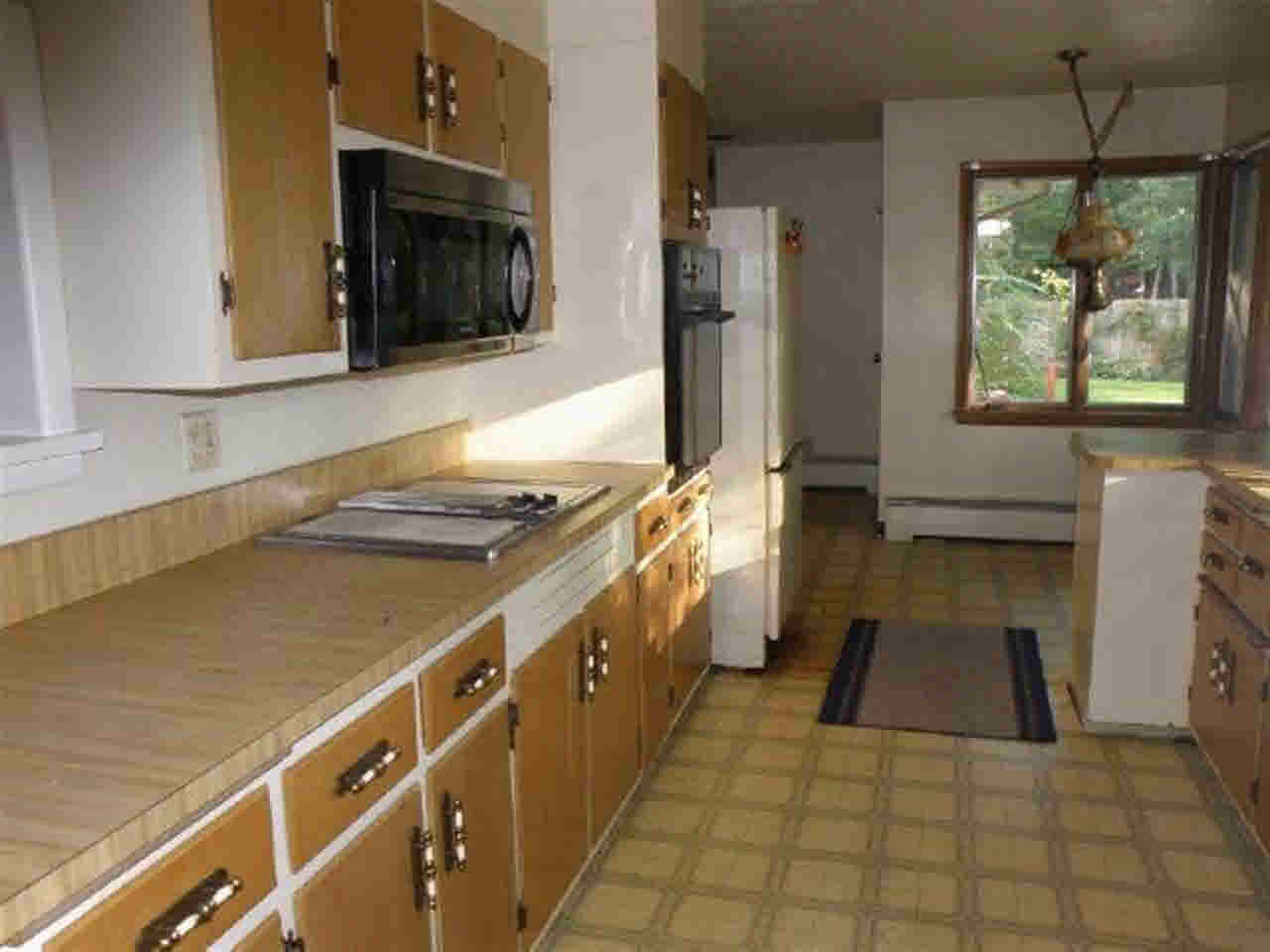 307 Parmley Dr, Goshen, IN 46528 photo 8