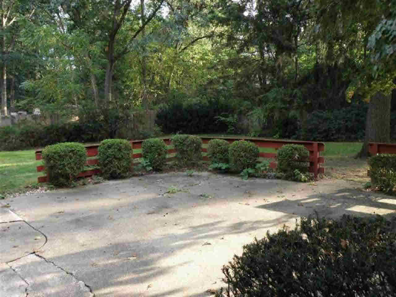 307 Parmley Dr, Goshen, IN 46528 photo 23