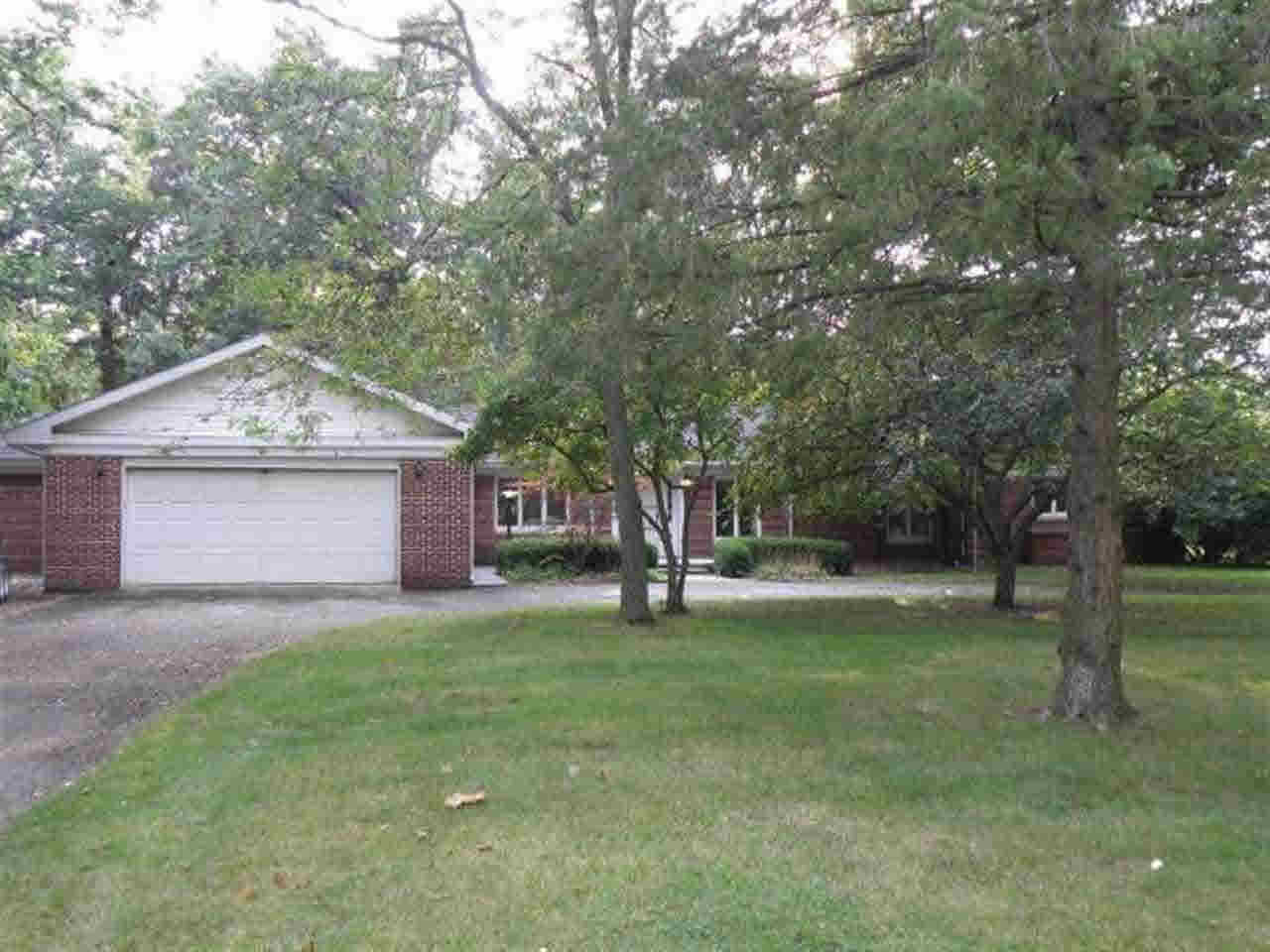 307 Parmley Dr, Goshen, IN 46528 photo 1