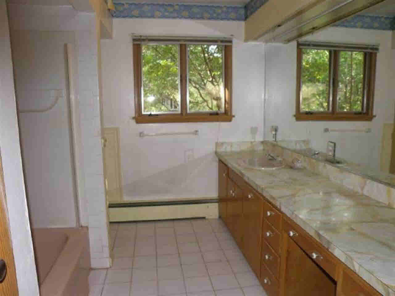 307 Parmley Dr, Goshen, IN 46528 photo 17