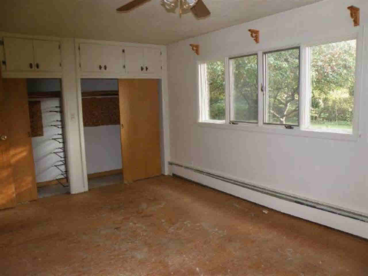 307 Parmley Dr, Goshen, IN 46528 photo 14