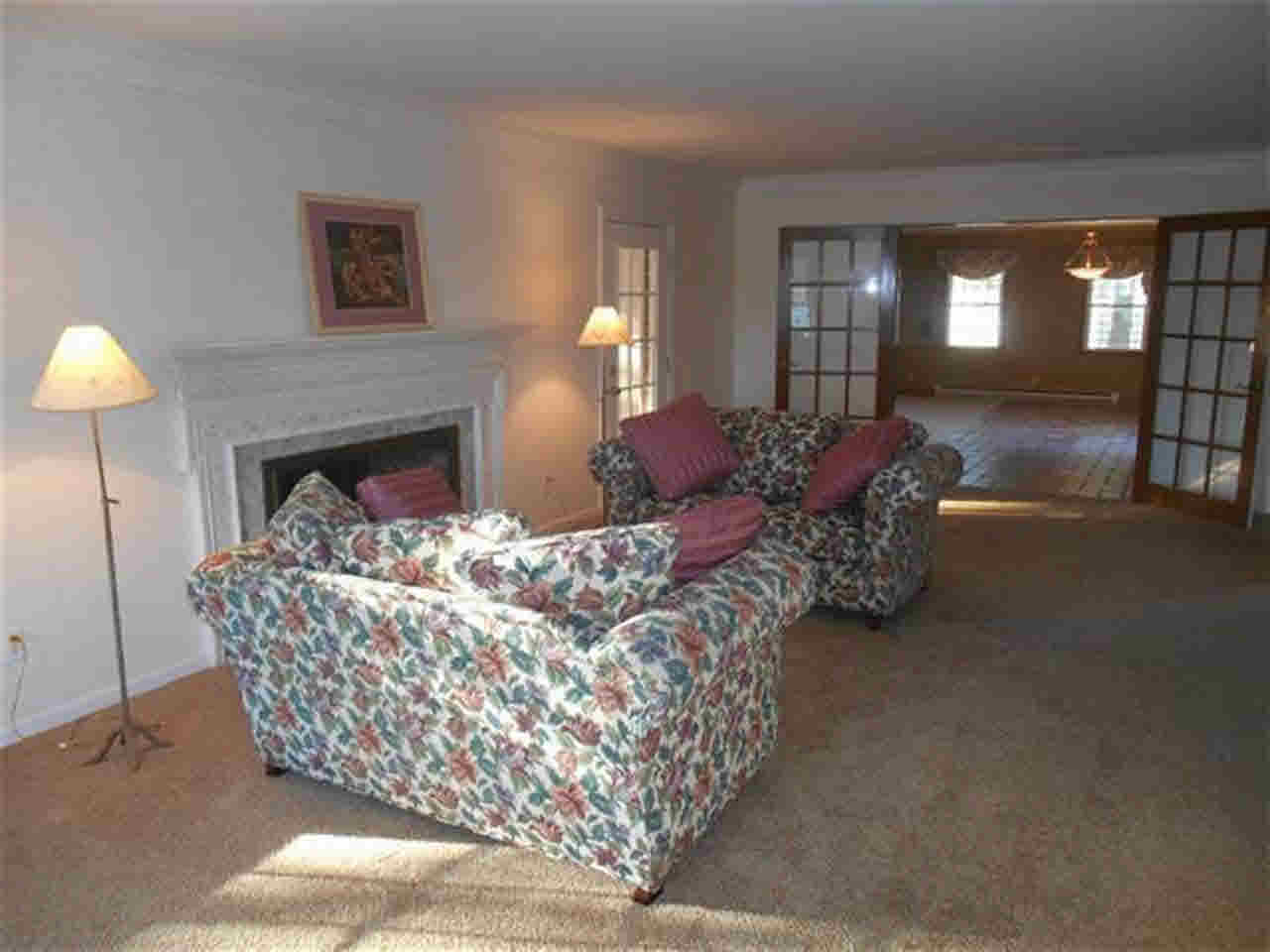 1566 W Union St, Ligonier, IN 46767 photo 5