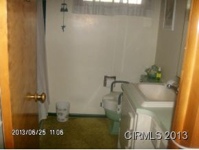 152 Hale Dr, Wabash, IN 46992 photo 6