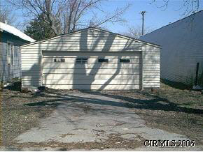 515 E First St, Fairmount, IN 46928 photo 2