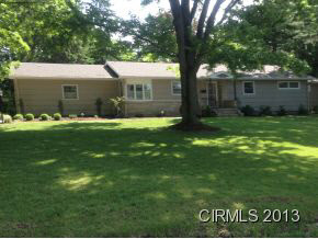 2722 Sunset Ln, Logansport, IN 46947 photo 1