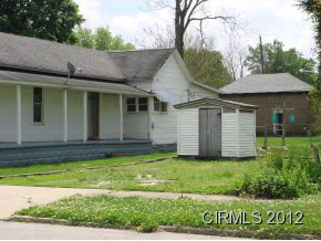 625 Shultz St, Logansport, IN 46947 photo 2