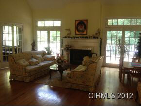 7 Stoneridge Dr, Logansport, IN 46947 photo 3
