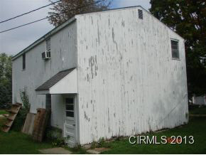 223 E Washington St, Upland, IN 46989 photo 4