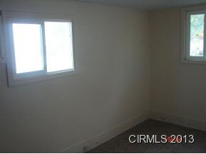 223 E Washington St, Upland, IN 46989 photo 11
