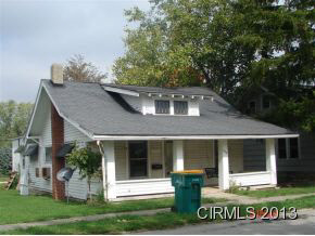 223 E Washington St, Upland, IN 46989 photo 1