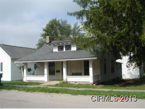223 E Washington St, Upland, IN 46989 photo 5