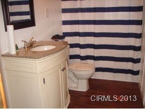524 E South G St, Gas City, IN 46933 photo 9