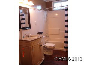 524 E South G St, Gas City, IN 46933 photo 10
