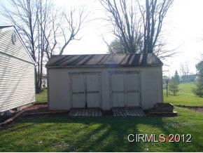 709 Beech Dr, Gas City, IN 46933 photo 16