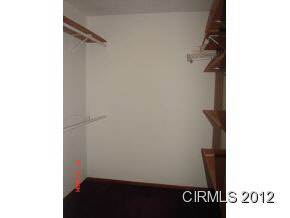 709 Beech Dr, Gas City, IN 46933 photo 7