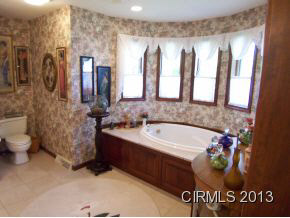 751 Riverview Dr, Kokomo, IN 46901 photo 10