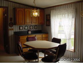 820 W 3rd St, Peru, IN 46970 photo 3