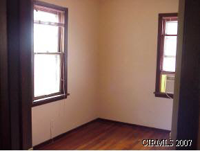 613 E 3rd St, Peru, IN 46970 photo 3