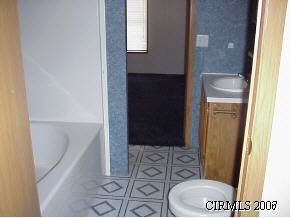 91 Madison Ave, Peru, IN 46970 photo 5
