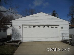 303 N Fisher St, Wabash, IN 46992 photo 3