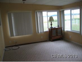 1739 E 700 N, Windfall, IN 46076 photo 5