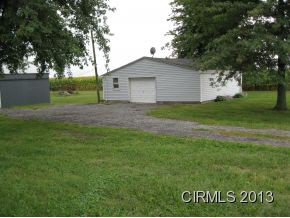 1739 E 700 N, Windfall, IN 46076 photo 4
