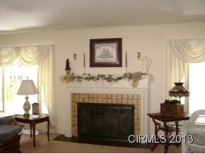 107 E Blvd, Kokomo, IN 46902 photo 2