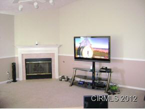 891 E Center Rd, Kokomo, IN 46902 photo 2