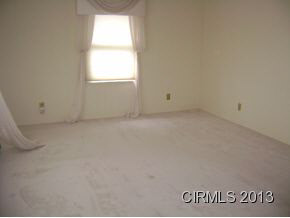 4501 N Pkwy, Kokomo, IN 46901 photo 3