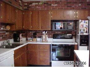605 Ridge Rd, Kokomo, IN 46901 photo 4