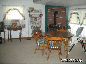 13621 N State Road 37, Elwood, IN 46036 photo 4