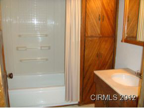 701 W Jefferson St, Kokomo, IN 46901 photo 4
