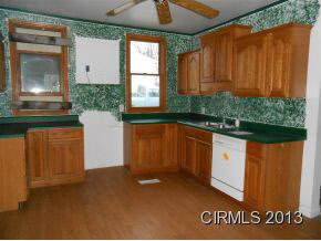 509 W 9th St, Jonesboro, IN 46938 photo 3