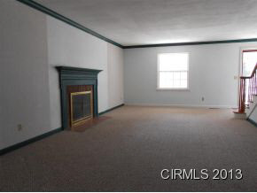 553 E Marshall St, Marion, IN 46952 photo 3