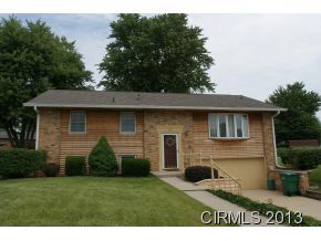 726 Holiday Dr, Greentown, IN 46936 photo 1