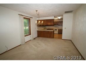 1917 Executive Dr, Kokomo, IN 46902 photo 4