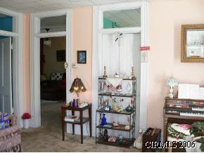 308 W Sherman, Windfall, IN 46076 photo 2