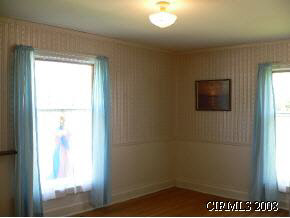 605 N Independence, Windfall, IN 46076 photo 6