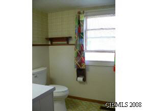 605 N Independence, Windfall, IN 46076 photo 7