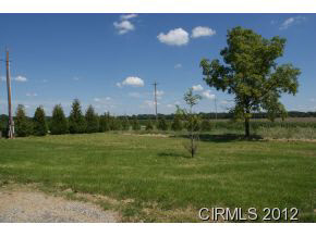 2501 E 600 N, Windfall, IN 46076 photo 2