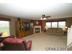 1721 N 1100 E, Greentown, IN 46936 photo 2