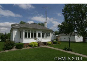 721 E Walnut St, Greentown, IN 46936 photo 1