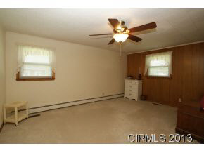 721 E Walnut St, Greentown, IN 46936 photo 11