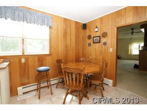 721 E Walnut St, Greentown, IN 46936 photo 7