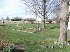 310 E Davis, Sweetser, IN 46987 photo 6