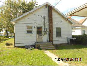 206 N G St, Marion, IN 46952 photo 2