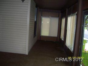 603 E Main St, Gas City, IN 46933 photo 12