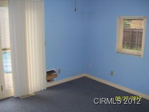 603 E Main St, Gas City, IN 46933 photo 5