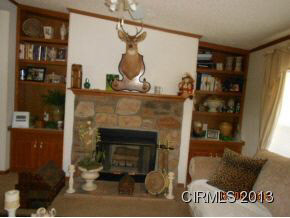 6704 N Meridian Rd, Sharpsville, IN 46068 photo 4