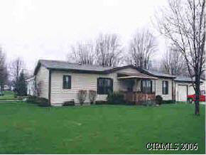 603 Ivanhoe Dr, Marion, IN 46952 photo 1